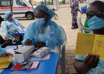 Bénin /COVID-19 : trafic de carnets de vaccination, le Ministre Benjamin Hounkpatin sonne la fin de la récréation !