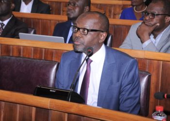 Plan budgétaire 2023 du Ministère de l’Eau et des Mines : Samou Seidou Adambi prévoit environ 85 milliards de FCFA.