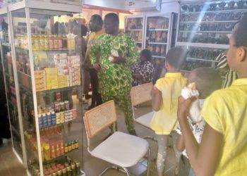 Cosmétique : l’institut ”Beauté de la femme” agrandit ses portes.