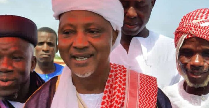 Place Idi de Zongo Parakou : ” Restez fermes après le mois de Ramadan” sermon de Issa Mohamed Awali.