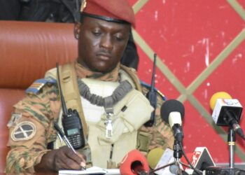 Burkina Faso : Ibrahim Traoré dissout le gouvernement et met fin aux fonctions du Premier ministre