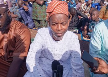 L’Aïd el kebir à Parakou : les messages citoyens de Adam Bouko, spirituels de Nourou-Dine Bakary et fraternels de Mohamed Yari Taya