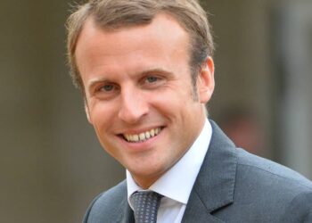 Macron à Londres : solidarité avec l’Ukraine, appel à l’unité franco-britannique