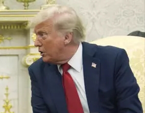 Guerre en Iran : le Congrès met la pression sur Trump