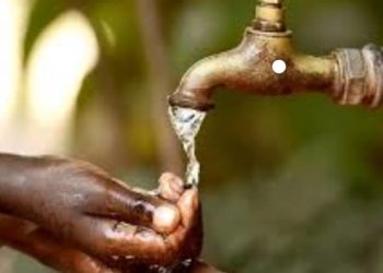 Goût et odeur inhabituels de l’eau potable à Parakou : Consommateurs inquiets, autorités rassurantes