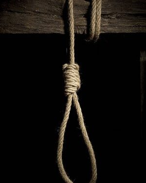 SOCIETE / BANIKOARA : La déception amoureuse pousse un jeune enseignant à se suicider.