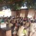 BÉNIN/ÉDUCATION: Par manque d’infrastructures, les écoliers reçoivent l’instruction à l’air libre à l’Epp Titirou