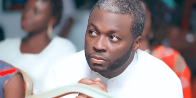 Dernier dépôt des dossiers de candidature à la CENA : Tiando fait encore preuve de largesse envers certains partis. (Nourou-Dine SAKA SALEY avait prédit une telle situation).