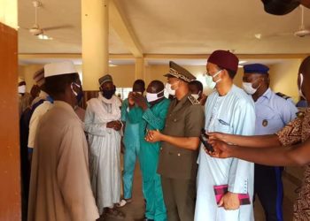 Société / Suite aux affrontements meurtriers de Lou : Le Préfet Djibril Cissé apporte un message de paix à Kalalé.