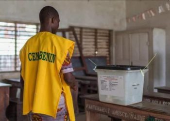 Politique / Scrutin du 17 mai à Abomey Calavi : Faible affluence au centre du CEG Godomey ce matin.