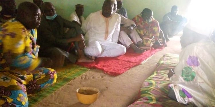 Municipalité de Parakou : L’équipe municipale au contact des têtes couronnées.