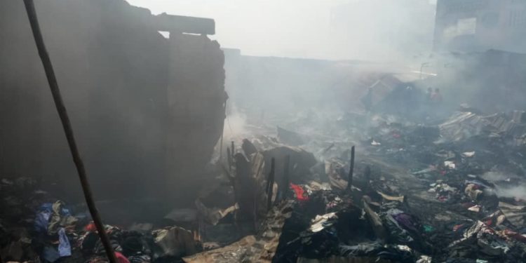 Société / Cotonou : Le marché de friperie de Missèbo a pris feu.