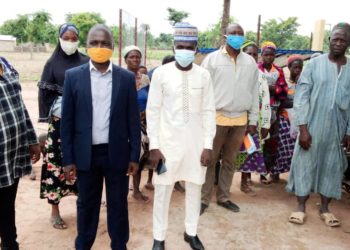 Desserte en eau potable dans la commune de Kalalé: Le maire Tidjani Bani Chabi réceptionne une adduction d’eau villageoise.