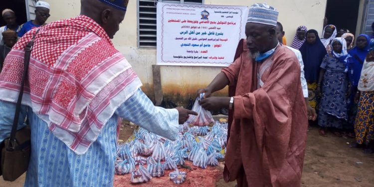 Bénin/Commémoration de l’Aïd El Kébir avec les couches défavorisées: l’Association An-nour et ses partenaires étaient encore au rendez-vous.