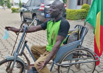 Société: Pour susciter la candidature de Talon, un handicapé se donne le challenge de quitter Natitingou pour Cotonou.