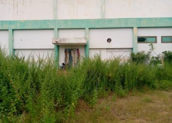 Culture / Face à l’état dramatique du Ciné le Borgou : Rodrigue Gotovi interpelle les autorités en charge de la culture. (Il propose une séance de salubrité des alentours du ciné).