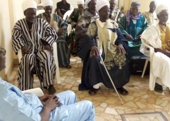 Parakou: Une délégation des rois au domicile de l’ancien maire Aboubakar Yaya.