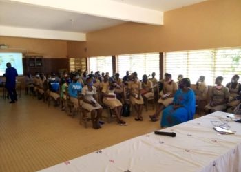 Education / Lycée des jeunes filles de Natitingou: L’Aberme outille les filles sur les métiers de l’électricité.