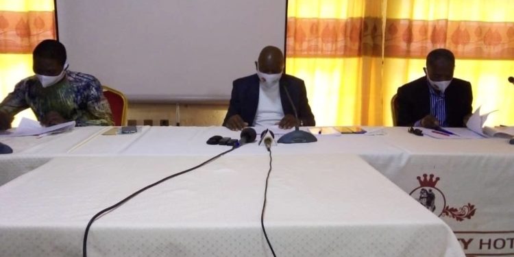 Sport / Basketball : Bientôt une ligue professionnelle comme à la NBA au Bénin. (Ian MAHINMI annonce le projet aux acteurs)