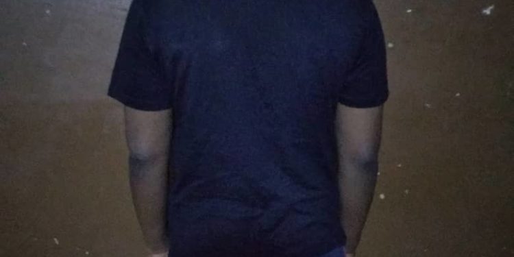 Parakou / Perquisition au domicile d’un présumé cybercriminel : La police fait une grosse prise.