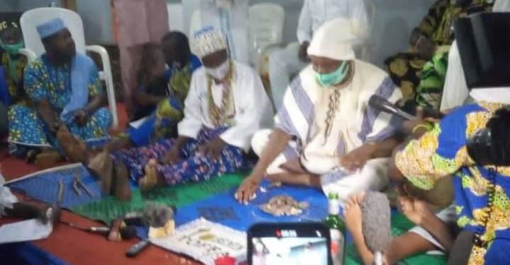 Bénin/Toffa 2021: “Un insignifiant de courte taille mettra en mal et va ébranler le pouvoir en place”, prédit l’oracle. (Découvrir le résumé de leur consultation).