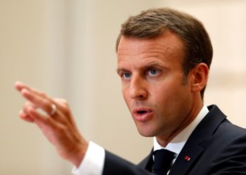 France : Emmanuel Macron testé positif à la Covid-19.