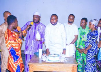 Le Parakois : Le média en ligne a fêté ses noces de coton.