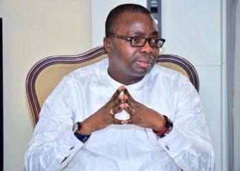 Joël Aïvo : L’opposant et son comptable en prison.