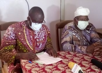 Présidentielle 2021 : Ibrahim CHABI MAMA , Boni DOUAROU félicitent Talon et recadrent certains membres qui réclament la paternité du k.O dans le 3ème arrondissement de Parakou.