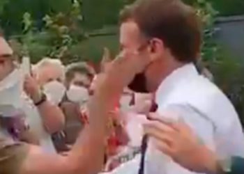 France : Voici ce qui a poussé Damien à gifler Macron.