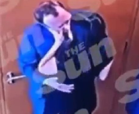 Royaume-Uni : Le ministre de la santé démissionne après avoir enfreint les gestes barrières.