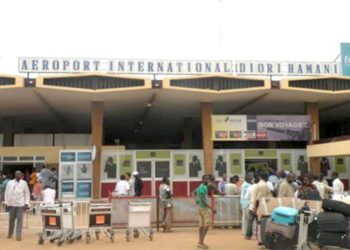 Prix du test covid pour les voyageurs par avion : Le Niger se conforme, le Bénin toujours à la traine.