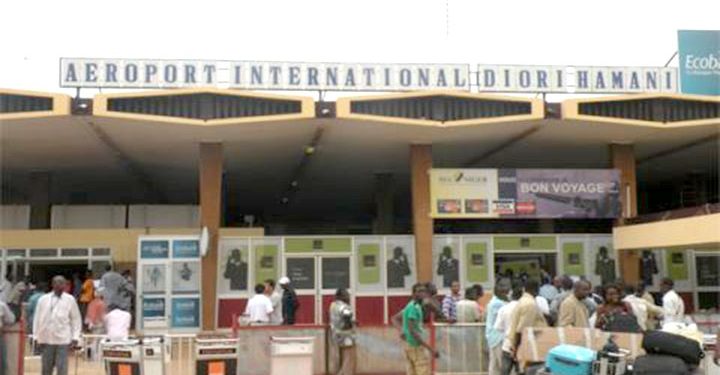 Prix du test covid pour les voyageurs par avion : Le Niger se conforme, le Bénin toujours à la traine.