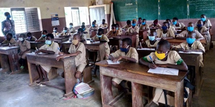 Rentrée scolaire 2021-2022 : Les cours débutent dans un mois. (Officiel)