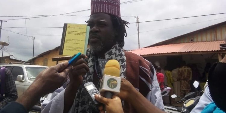 Vaccination anti-covid-19 : Le Mouvement Damassounon fait adhérer les populations de Parakou.