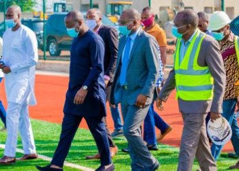 Construction de stades omnisports à Parakou, N’dali, Pèrèrè et Sinendé : Oswald Homeky entreprend les premières démarches.