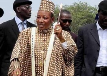 Bastonnade d’un membre de la confrérie Ogboni. Les auteurs écopent de 3 ans de prison ferme, Owolobè relaxé.