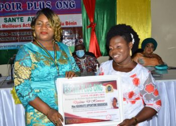 Distinction : le Rsap et l’ONG Espoir Plus récompensent les meilleurs acteurs du domaine de la santé au Bénin.