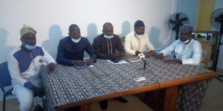 Bénin/Politique : Des membres communaux Fcbe de Parakou quittent le parti pour le BR. Lire la déclaration de démission.