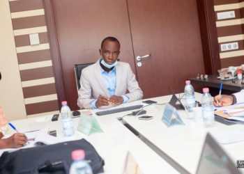 Marchés Publics : Akibou Bassabi Moussé et Bass Consulting à la conquête du monde.