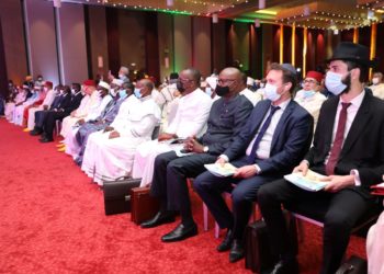 2e journée du colloque international du dialogue inter-religieux d’Abidjan en Côte : les stratégies pour éviter la radicalisation au cœur des échanges.