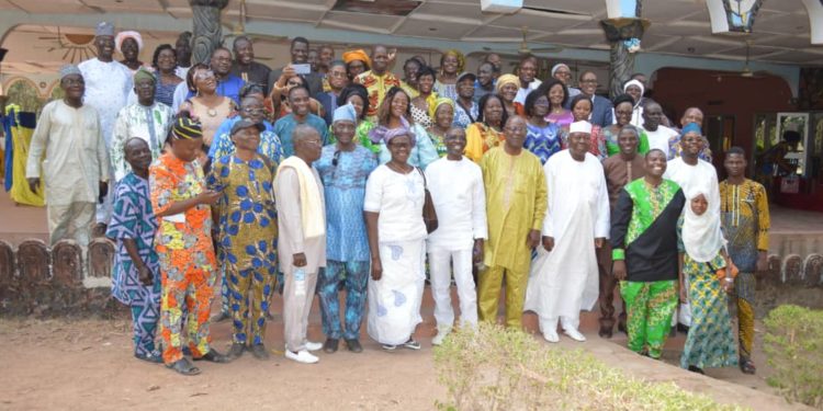 Retrouvailles des Boukéens 85-92 : Daniel Djodjouhouin élu président, à l’issue de la rencontre.