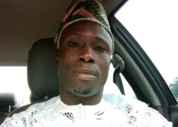 Politique – Saison des débauchages : Entre plusieurs pressions, que fera le Conseiller municipal Achille Ague?