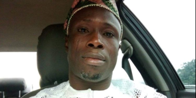 Politique – Saison des débauchages : Entre plusieurs pressions, que fera le Conseiller municipal Achille Ague?