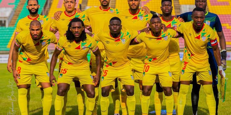 Match Liberia-Bénin: Moussa Latoundji et les écureuils en balade.