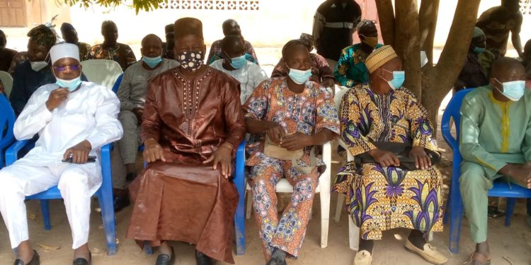 Benin-Vie associative : Après son élection à la tête la communauté Mokolé, Alassane Gobi prend contact avec les forces vives de la communauté.