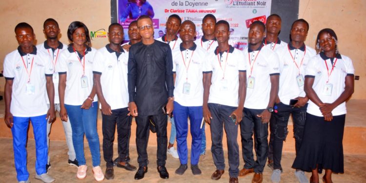 UP – Médias : La rentrée journalistique effectuée avec faste au Journal L’Etudiant Noir, sous les bénédictions de Dr Clarisse Tama.