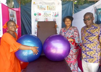 Journée internationale des sages-femmes : Annick Nonohou honore la sage-femme Béninoise dans la sous région à travers le Rsap