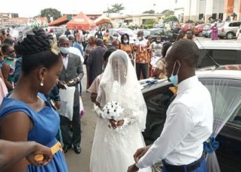 Insolite : Pour avoir refusé d’organiser une réception après mariage, des mariés se font tabasser