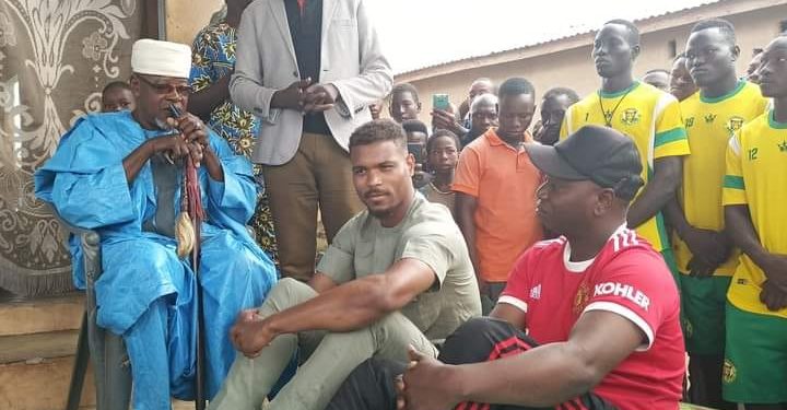 Bénin/Sports : En visite à N’dali et Sinendé, l’aventure septentrionale de Steve Mounié